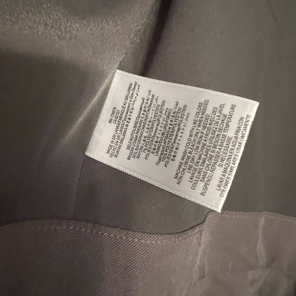 BCBGeneration kaki jacket. Flounce bottom very cute size Large. - Picture 4 of 9